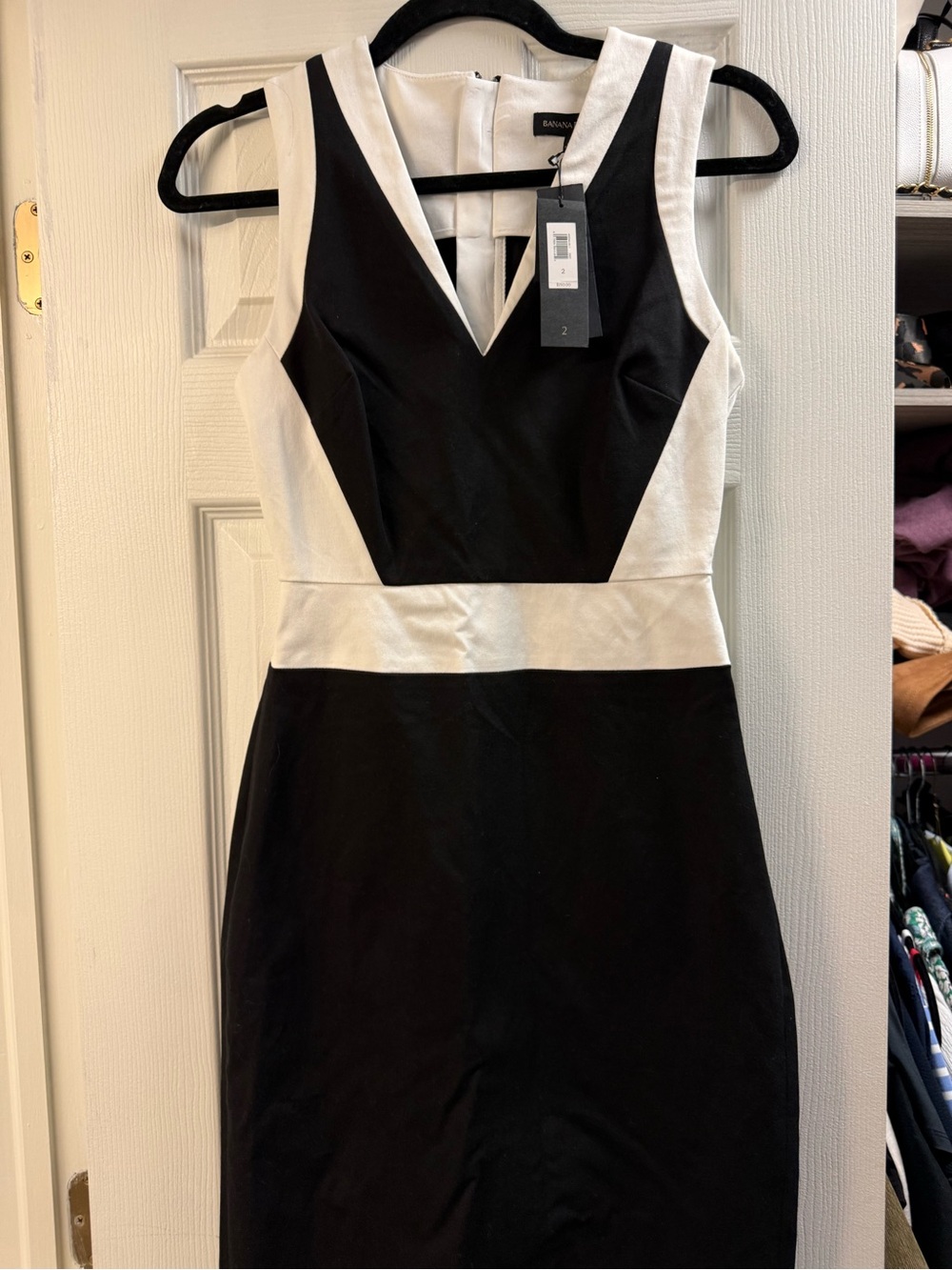 Banana Republic Black and White V-Neck Colorblock Midi Dress